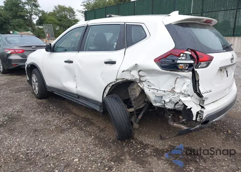 2018 Nissan Rogue S/Sv z USA, uszkodzony, nr VIN KNMAT2MVXJP574756